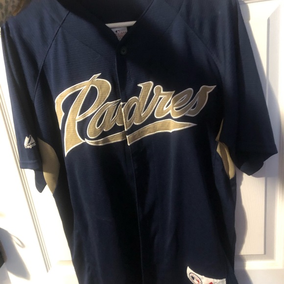 Jerseys - Picture 6 of 6